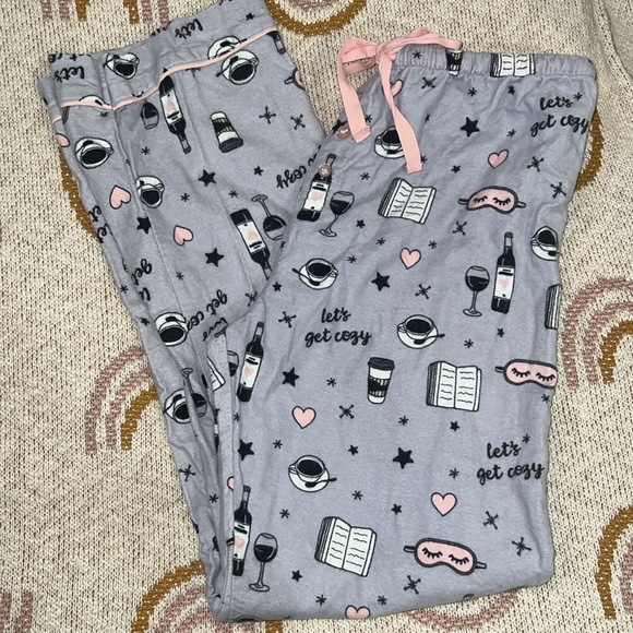 P.J. Savage pajama set gray let’s get cozy print EUC size M - Picture 7 of 10